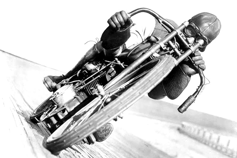 Derringer Cycles: Vintage aesthetics, modern technology