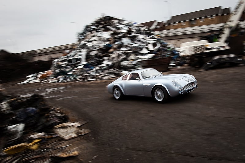 Aston Martin DB4 GT Zagato by Eventa: Look-a-like