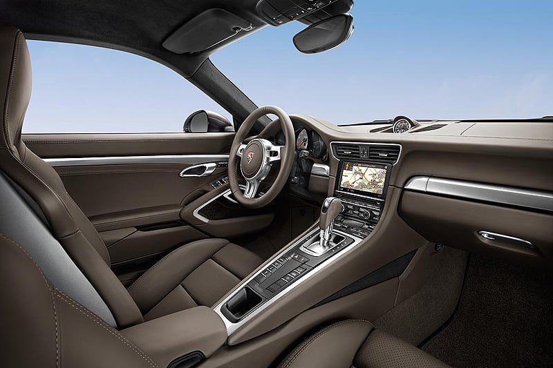 The Power of Four: New all-wheel-drive versions of the 911