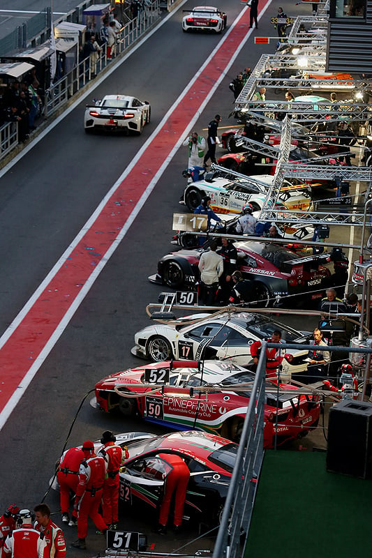 Blancpain Endurance Series: Supercar showroom