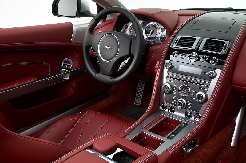 Der neue Aston Martin DB9: Ein britischer Klassiker