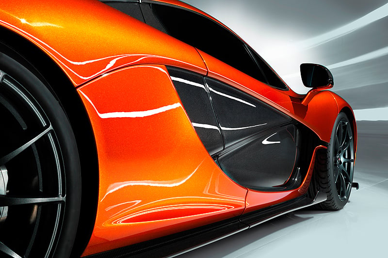 Die schnellste Premiere von Paris: McLaren P1