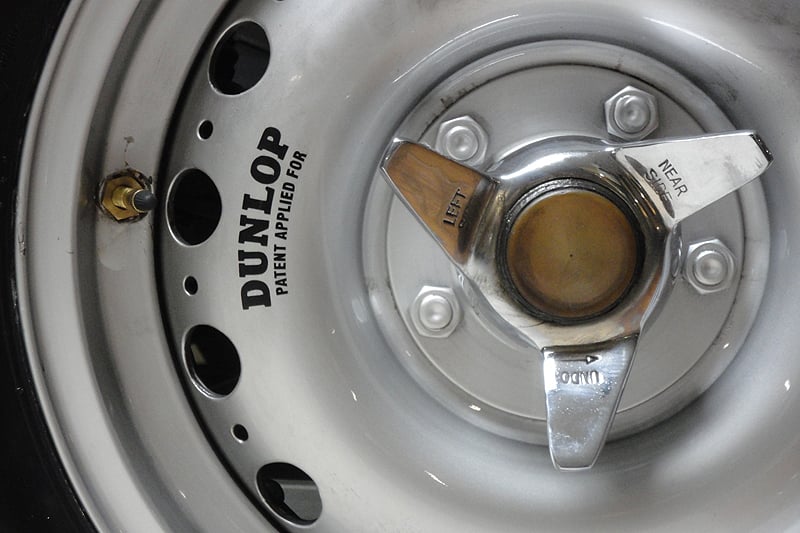 Garagengold: Die Jaguar-Sammlung des Dr. Jenny