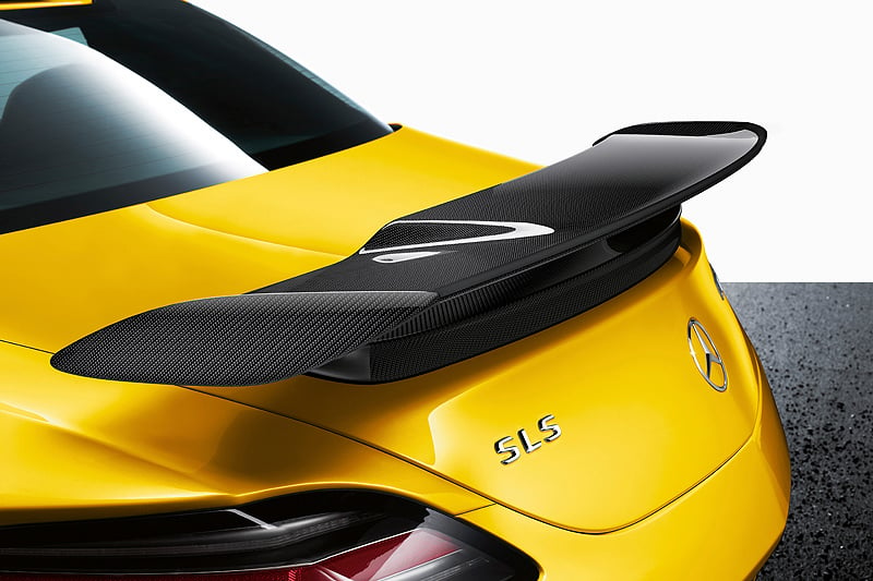 Fifth Dimension: Mercedes-Benz SLS AMG Black Series