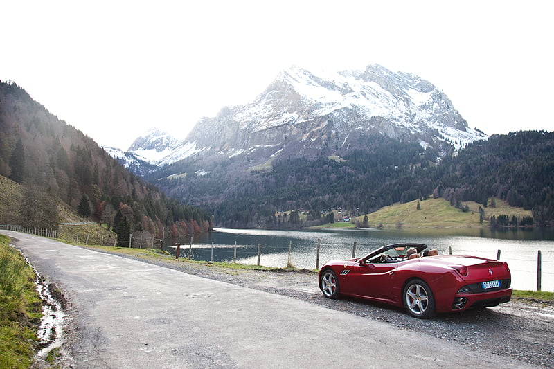 Ferrari California 30: Less is more