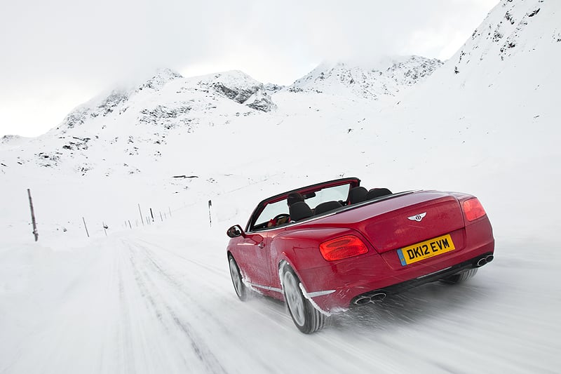 Bentley Continental GTC V8: In eisige Höhen