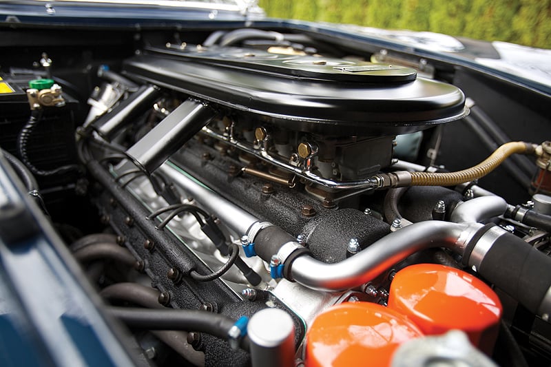 Ferrari 275 GTB/4: Straight off the track