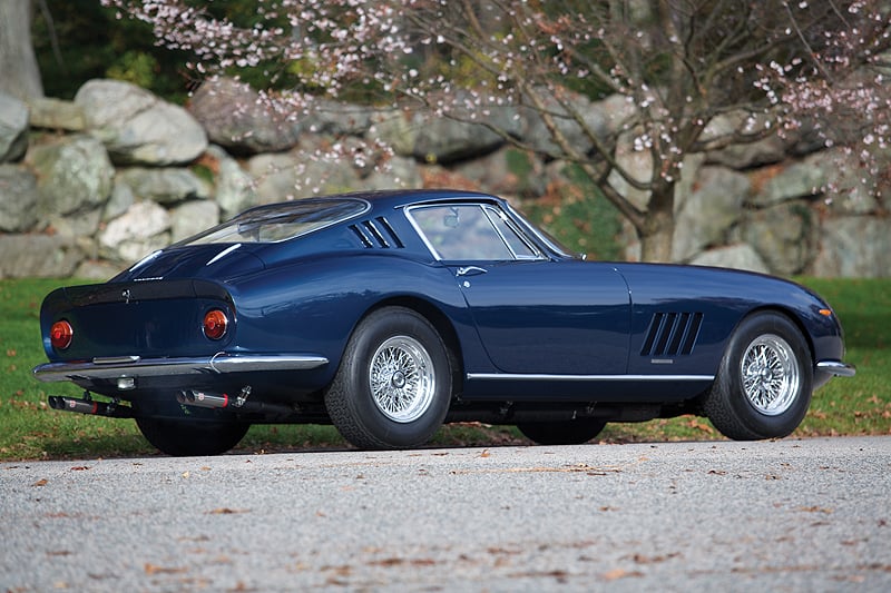 Ferrari 275 GTB/4: Straight off the track