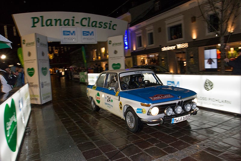 BMW 2002 TI Rallye: Eisglattes Schleudertrauma 