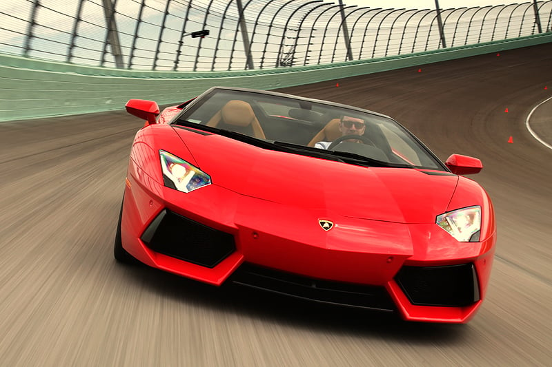 Lamborghini Aventador Roadster: The Heat is on!