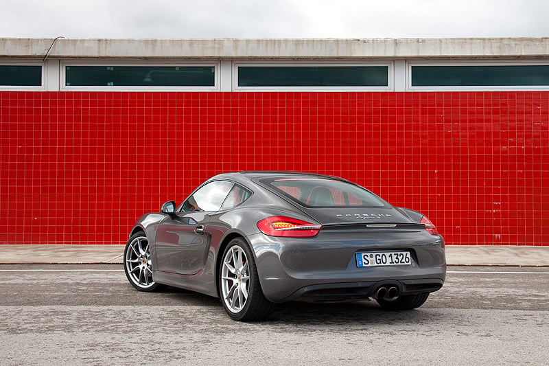 Porsche Cayman S: Love at first sight