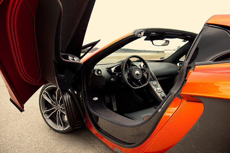 McLaren 12C Spider: Two turbos? Hallelujah!