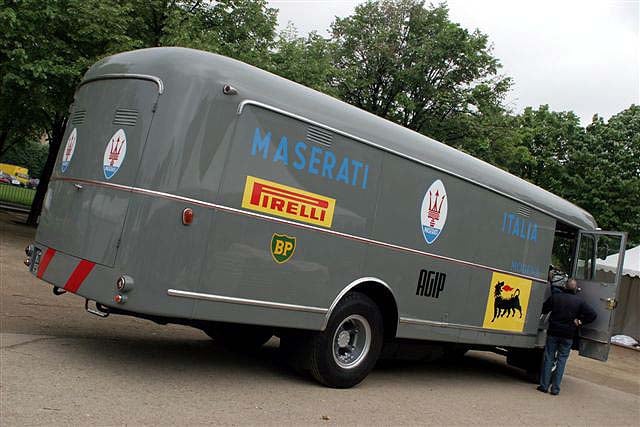 Tour Auto 2005 - on the road...