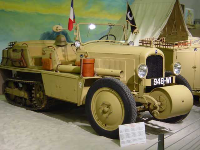 2004 Rétromobile – picture gallery