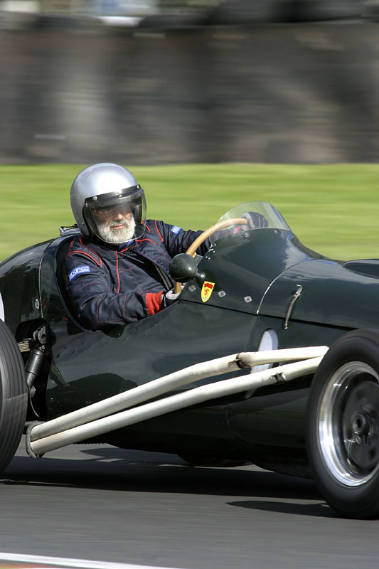 Goldenes Jubiläum des Oulton Park Gold Cup
