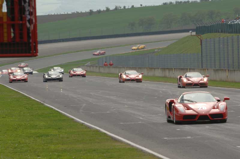 The Ferrari Enzo Tour 2005