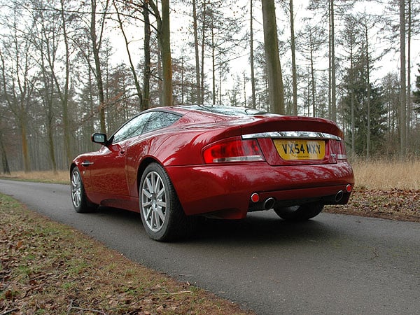 Aston Martin Vanquish S