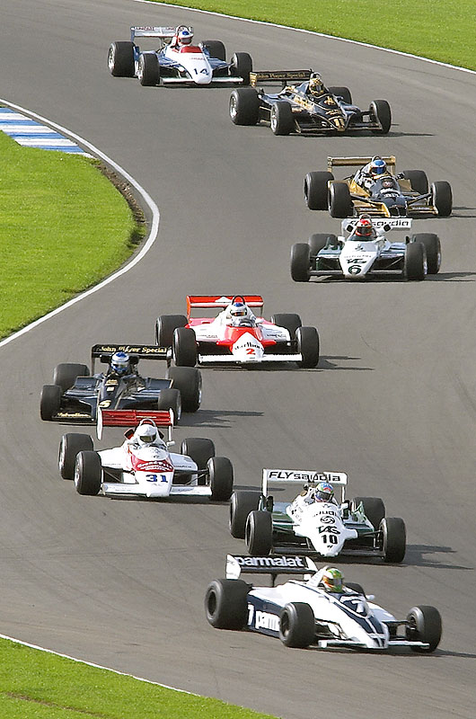 SeeRed and GP100 at Donington Park 2006