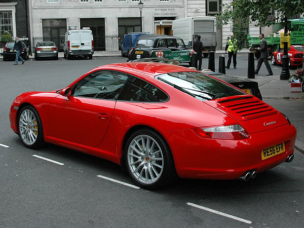 Driving the 2007 Supercar Tour in a Porsche 911 Carrera