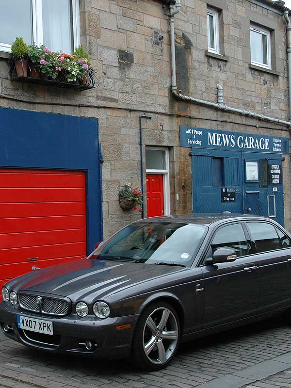 Jaguar XJ Sport
