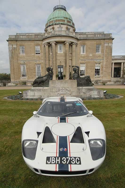 Fine classic cars at Tyringham Hall - September 2007