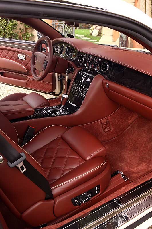 Bentley Brooklands – Driven in Tuscany