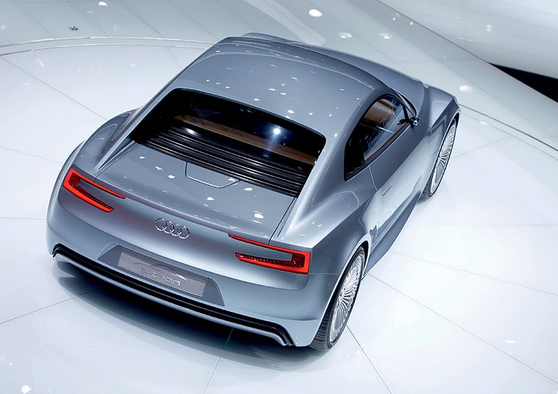 Audi e-tron: Design Analysis