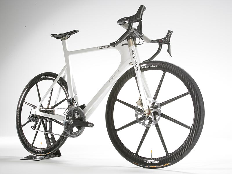 Factor 001: Rennrad mit Formel 1-Technik