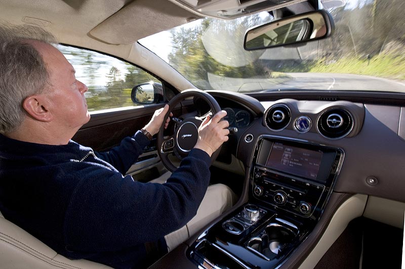 Jaguar XJ: Beyond the Comfort Zone