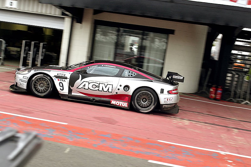 'Silverstone Supercar' Royal Automobile Club Tourist Trophy 2010