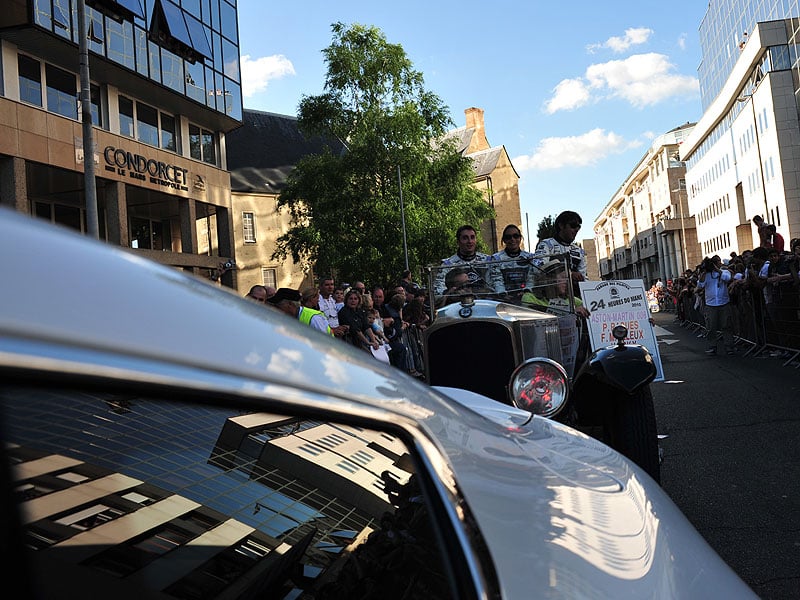 Night and Day: 24 Hours in a V12 Vantage from London to Le Mans