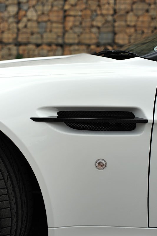 First Drive: Aston Martin V8 Vantage N420