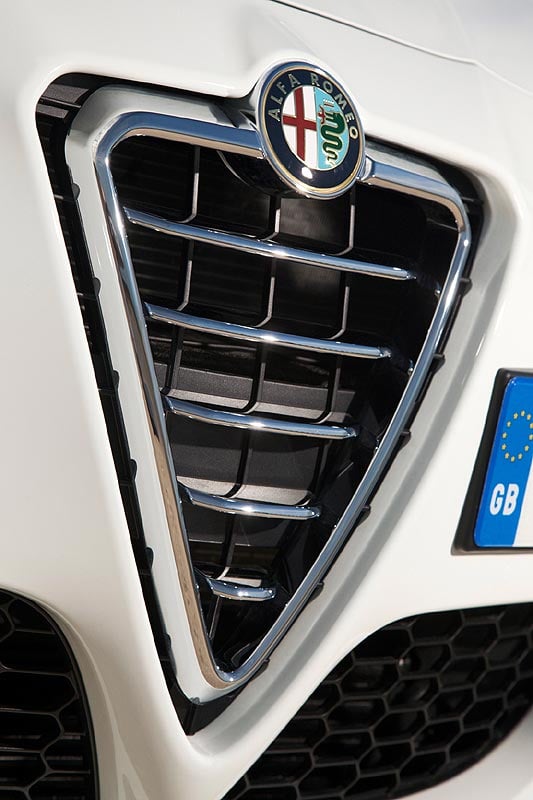 Alfa Giulietta – Road Test by John Simister