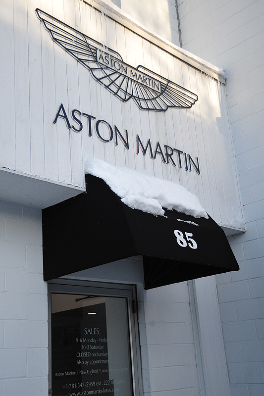 Classic Driver Dealer: Aston Martin New England & Lotus Motorsports Inc.