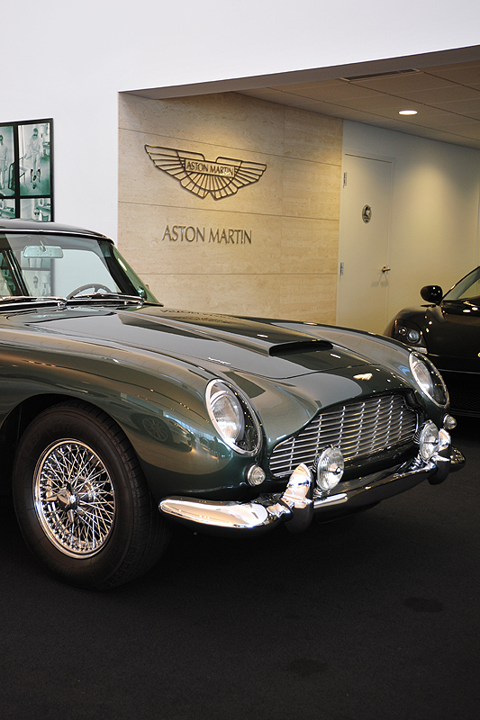 Classic Driver Dealer: Aston Martin New England & Lotus Motorsports Inc.