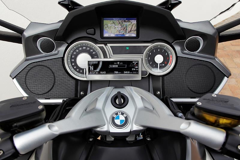 BMW K1600 GT & GTL: First Ride