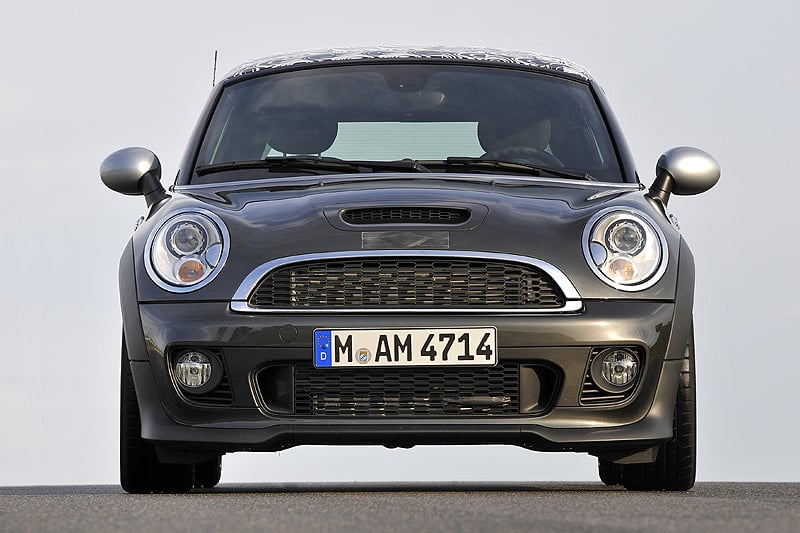 MINI Coupé: latest specification revealed