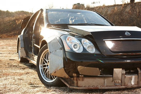 Rappers' 'Mad Max' Maybach to be Auctioned for Charity