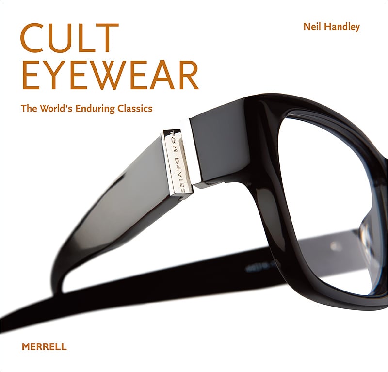 The Gentleman's Library: Cult Eyewear, The World’s Enduring Classics