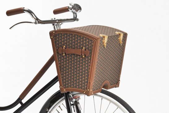 Moynat Bicycle Trunk: Gourmet on the go
