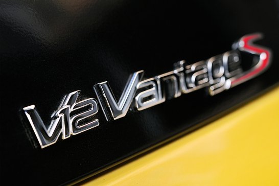 Aston Martin V12 Vantage S: Schneller ist nur der One-77