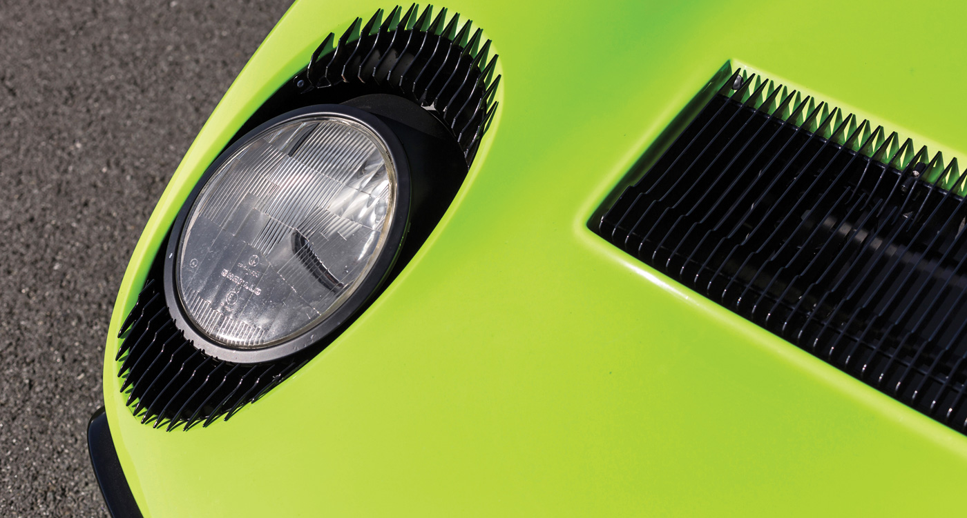 lambo_miura_p400_07.jpg
