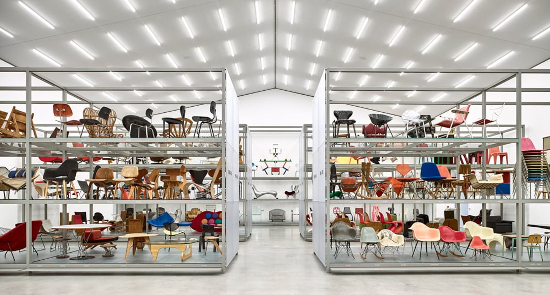 Vitra online design chair