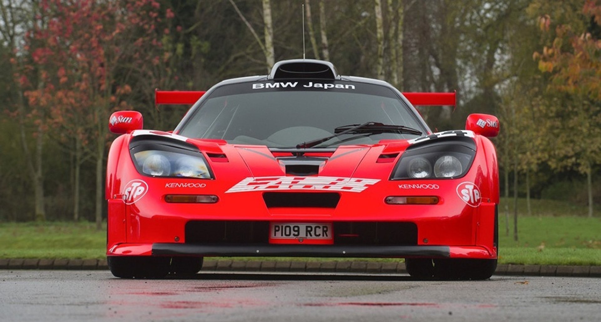 This Is No Lark — These Two Road-Legal Mclaren Gtrs Could Be Yours, Now! |  Classic Driver Magazine