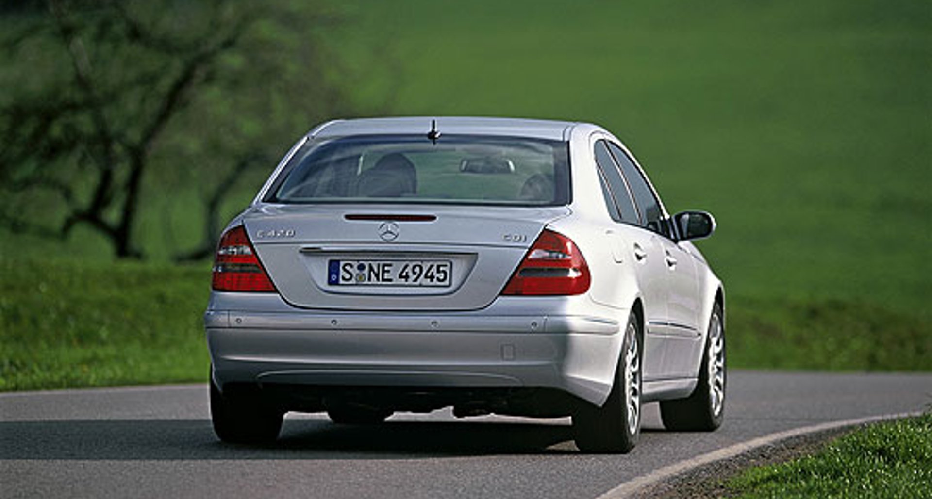 Mercedes Benz E420CDi Classic Driver Magazine