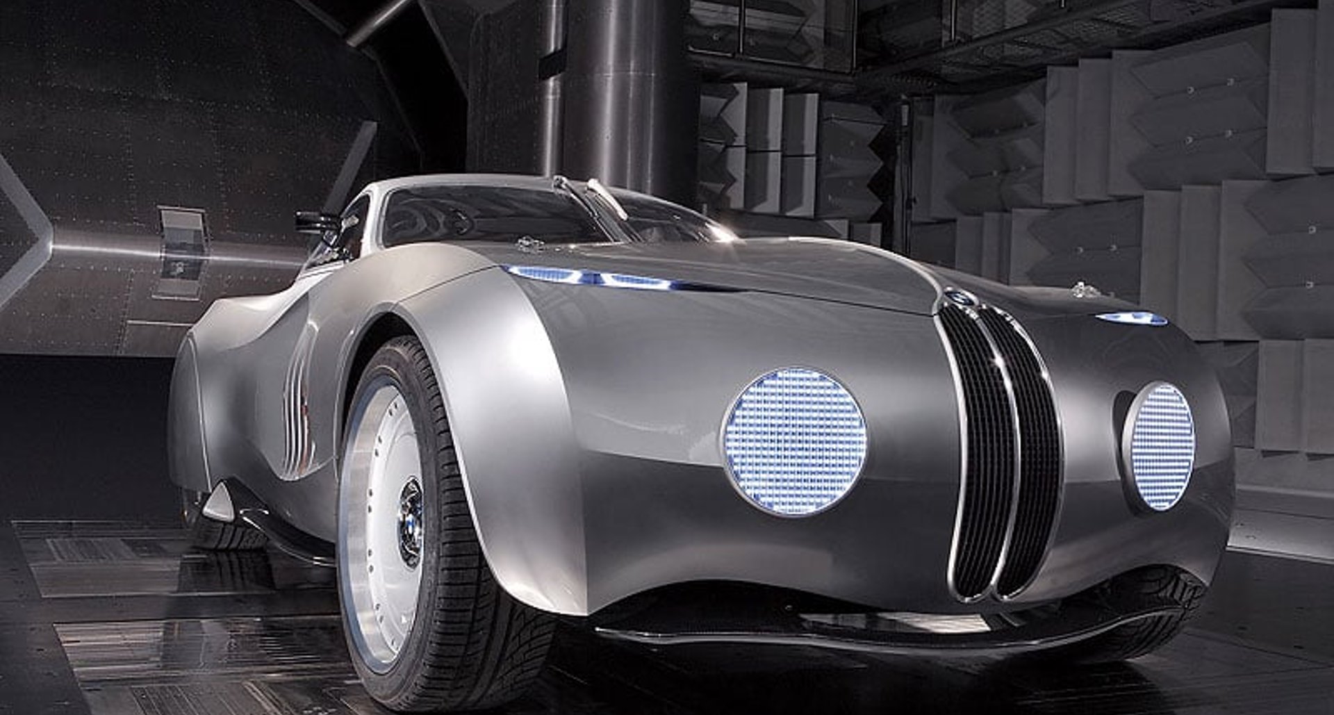 Bmw mille miglia concept store