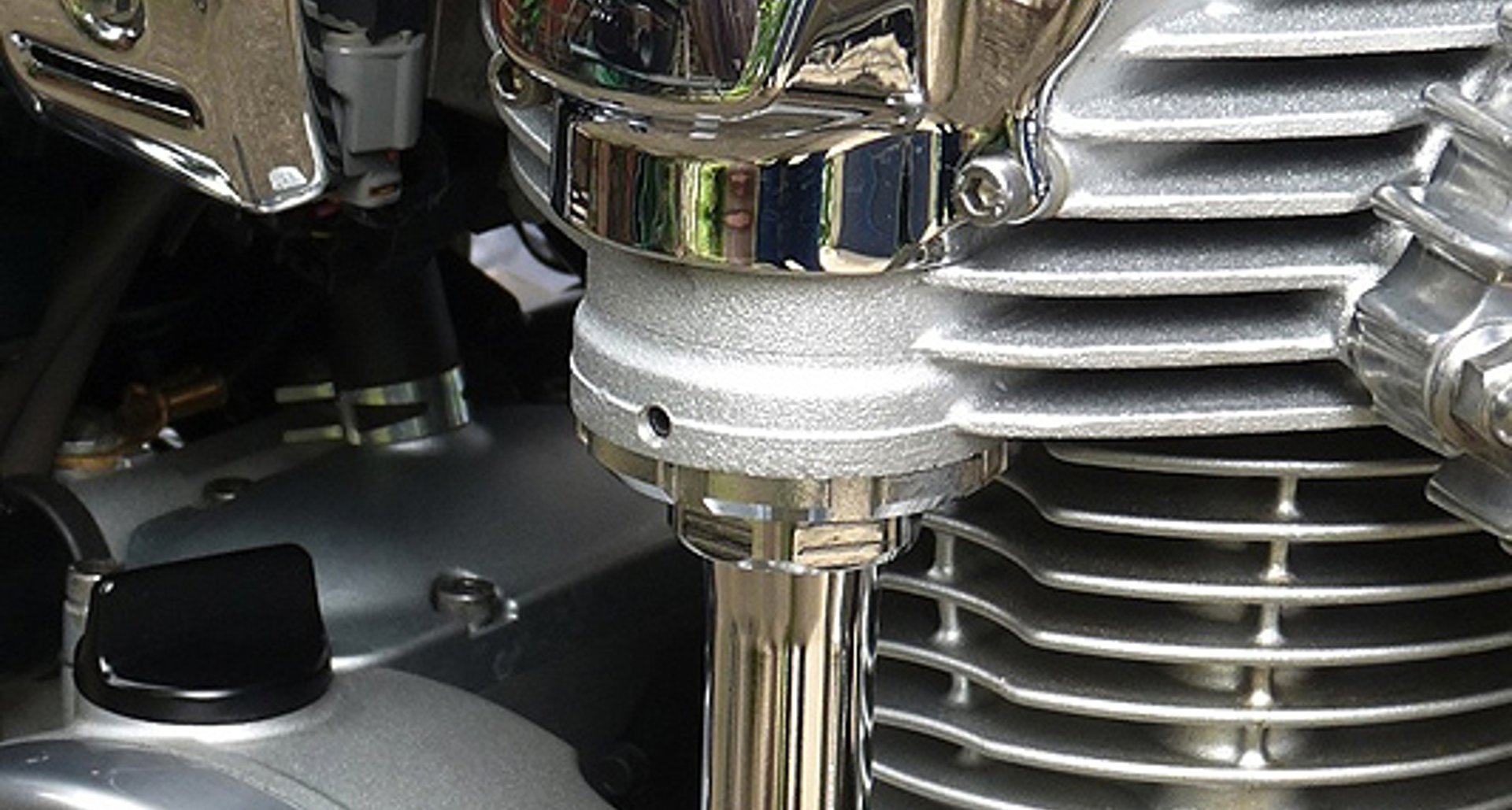 Kawasaki w800 performance deals