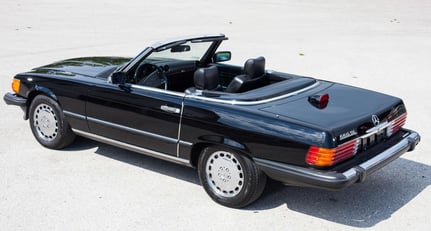 1987 Mercedes-Benz 560SL with Hardtop given to Madonna by Sean Penn