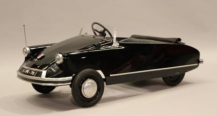 It s not just children who would dream of these classic pedal cars Classic Driver Magazine