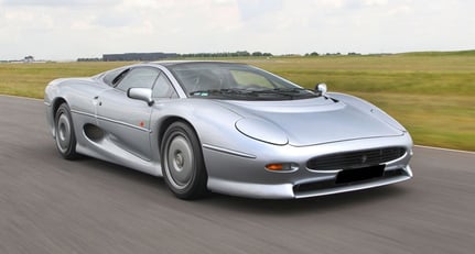 1992 Jaguar XJ220